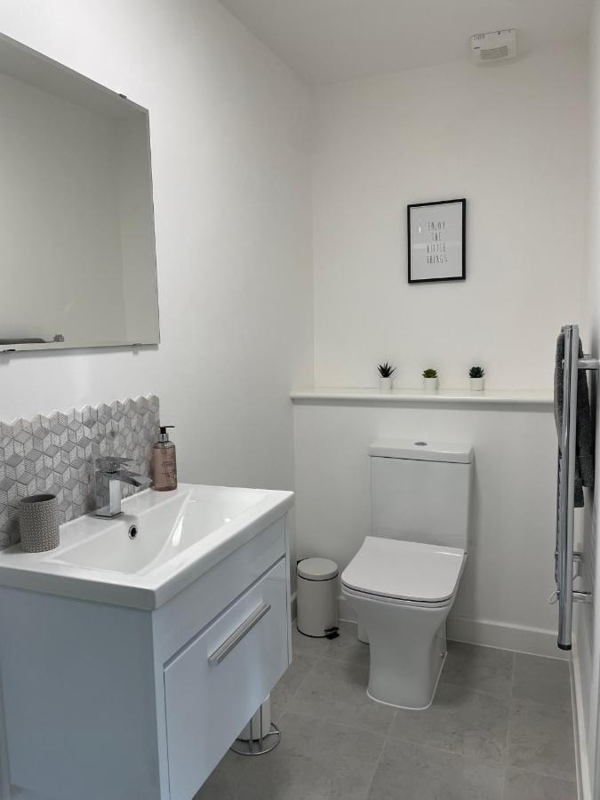 Central, Modern Apartment 伯恩茅斯 外观 照片