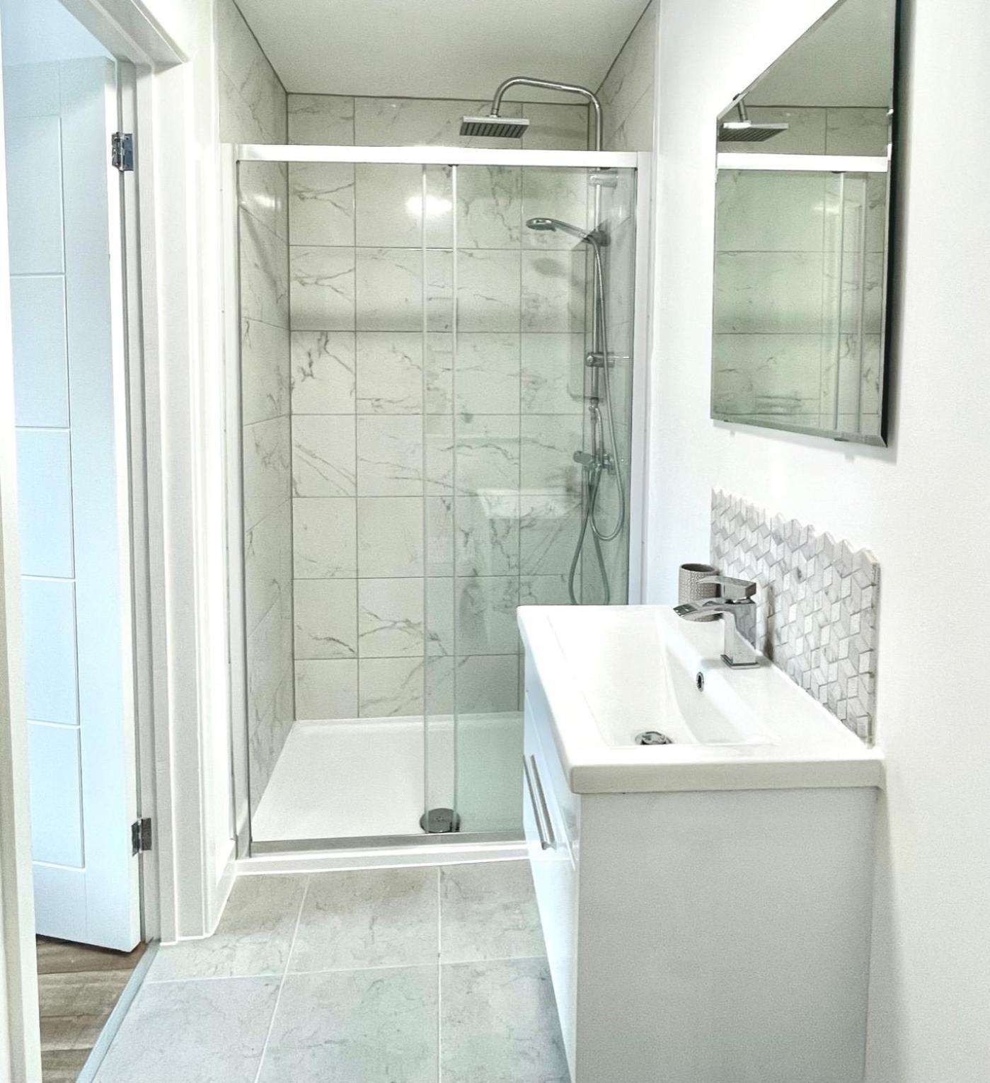 Central, Modern Apartment 伯恩茅斯 外观 照片